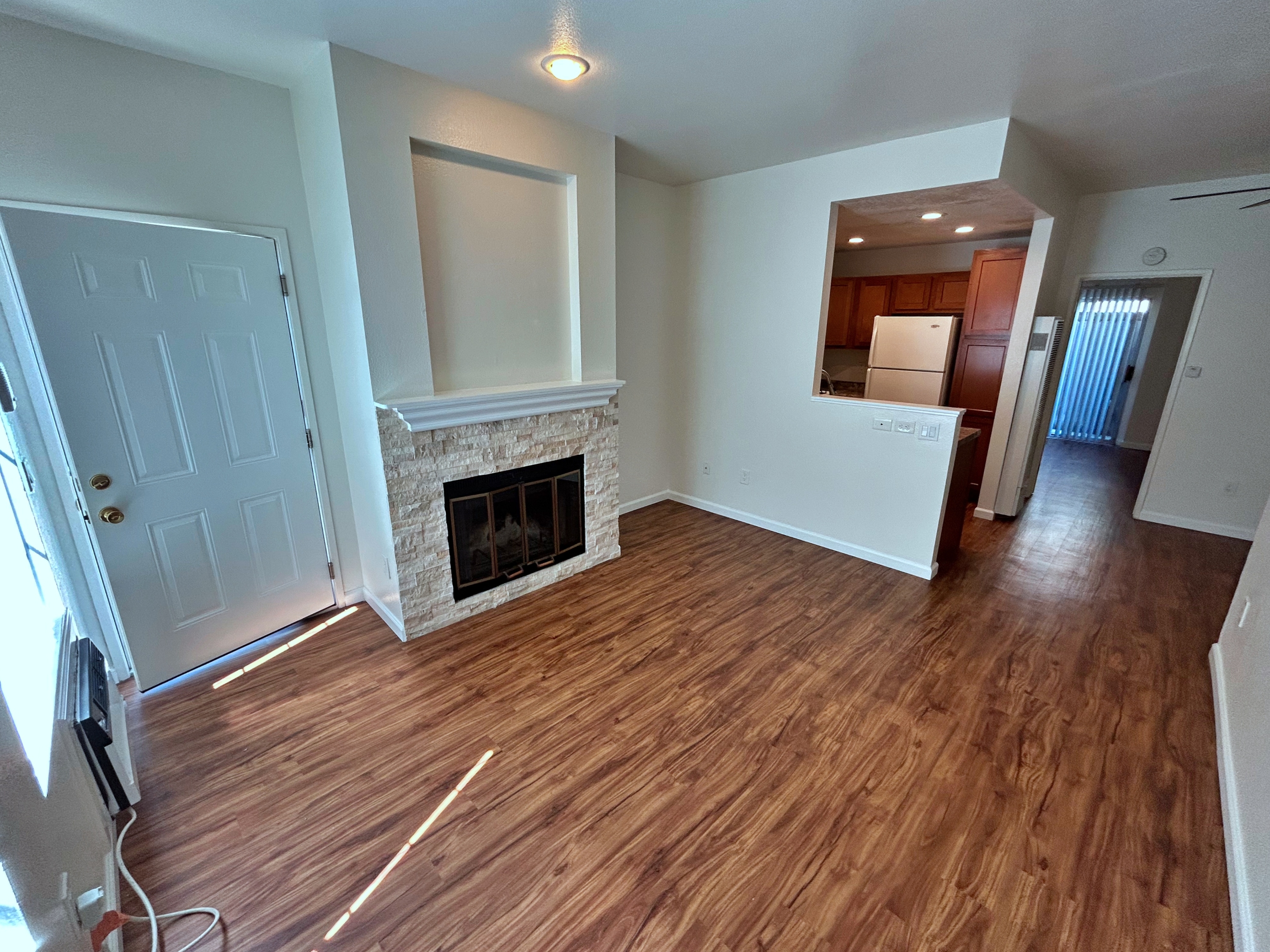 4135 IOWA ST