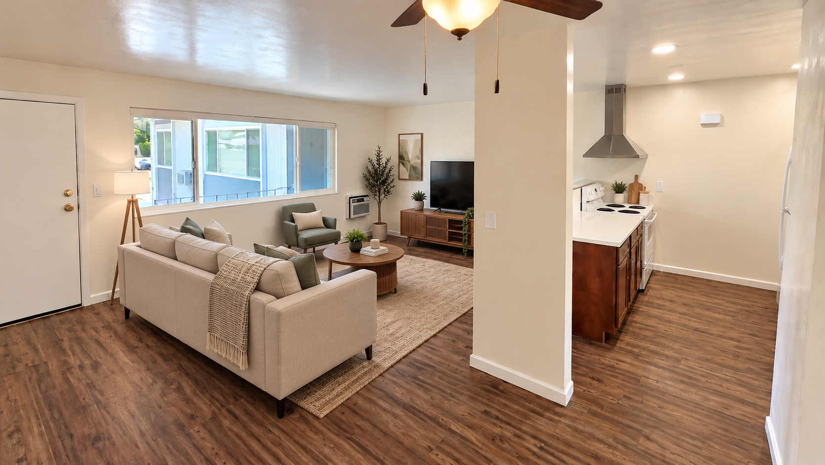 1304 ROXANNE DR